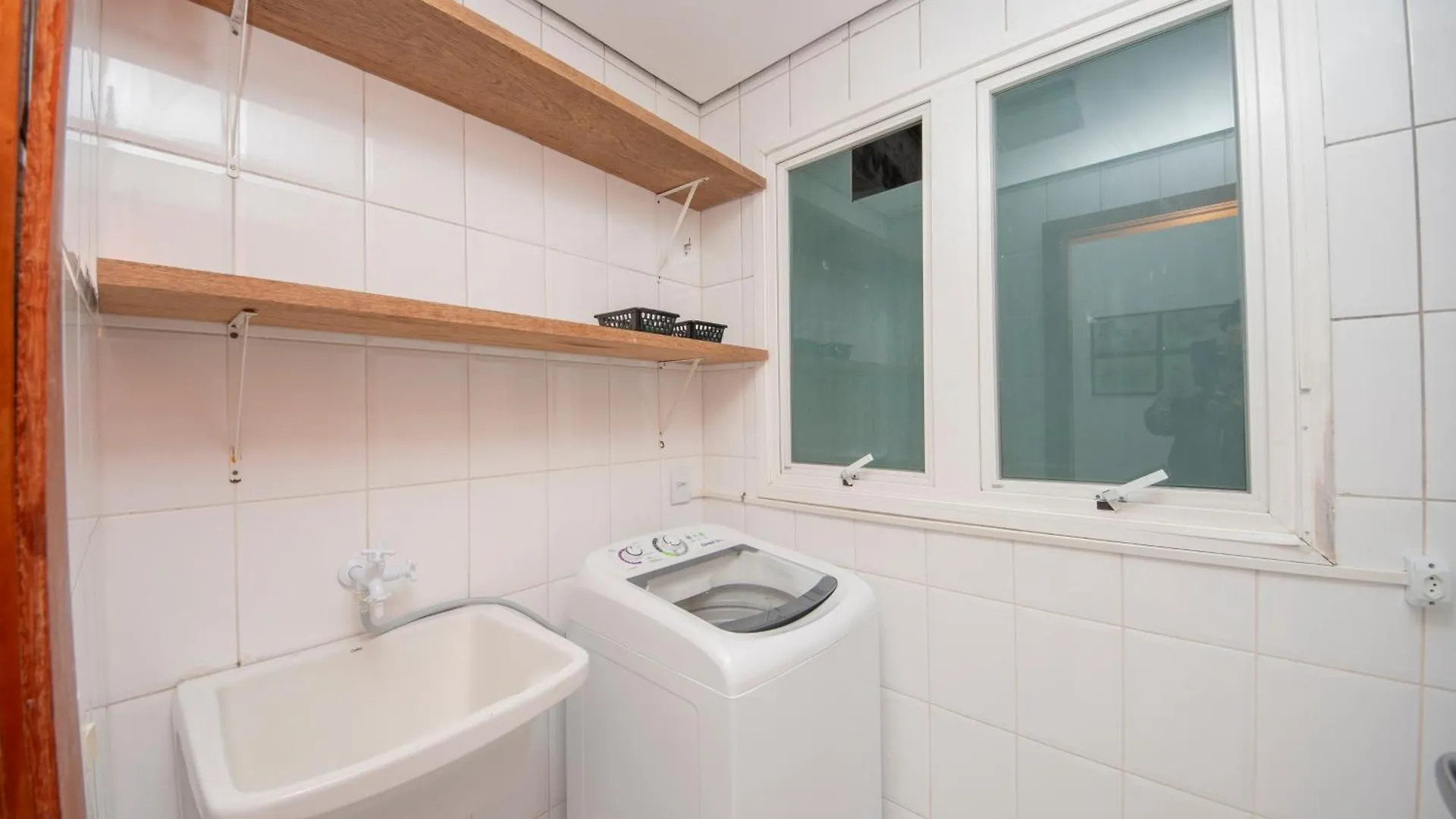 Apto Em Canasvieiras Para Ate 5 Hospedes Ay9072 Florianopolis Apartment